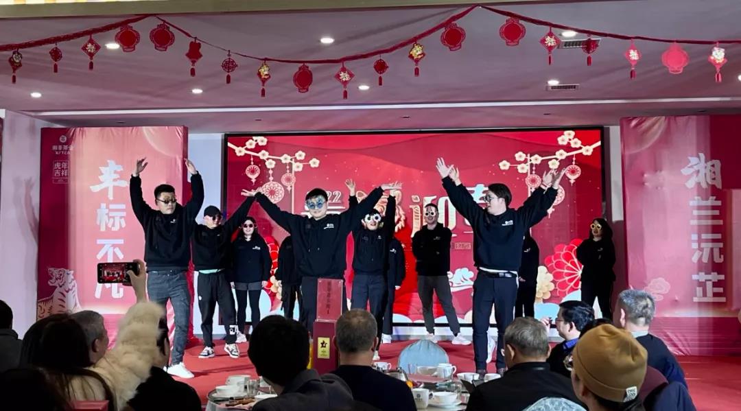 舞蹈《满满的正能量》-KY平台-KY（中国）一站式服务平台电商.jpg